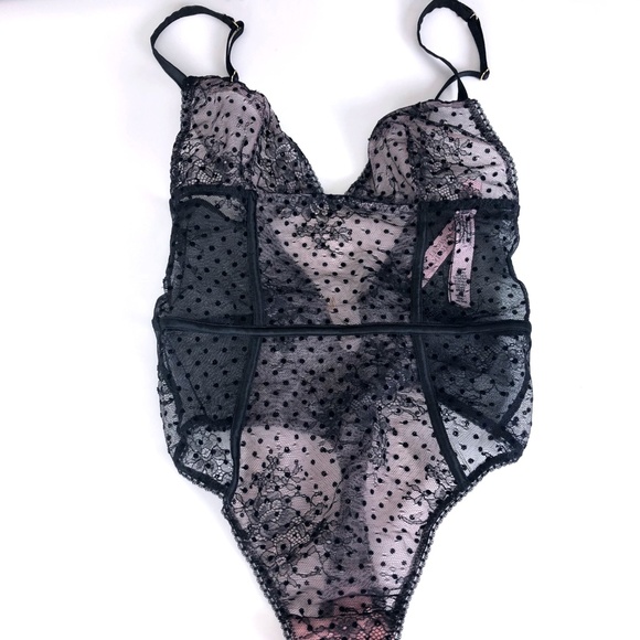 Victoria's Secret Very Sexy Flocked Dot Teddy - Picture 5 of 5